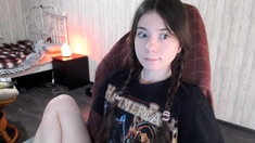 Hot amateur webcam teen masturbates for their fans