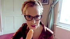 Puffy peach blondes solo toy action