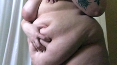 Amateur hottie solo masturbation