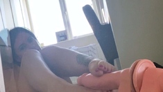 Chubby busty brunette in hot foot fetish