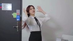 Amateur redhead Jacqueline with glasses masturbates