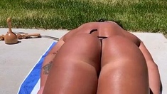 Amateur Chick Ass Shaking In Panties