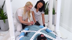 Amateur Blonde Milf Threesome