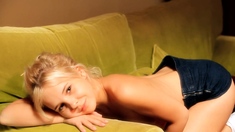 Monroe - Innocent And Charming